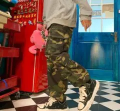 Item thumbnail for item 23706e2b-7f6d-47f3-99bb-ede1c9ac8ae8