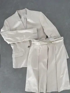 美品THE SUIT COMPANY スカートスーツ