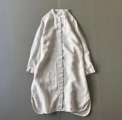 【美品】120%lino シェル釦　バンドカラーリネンシャツワンピースのサムネイル