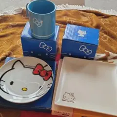 (ハローキティ)お皿・マグカップ二個セット