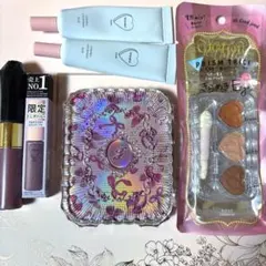 ジルスチュアート コフレ　アイシャドウ新品　＋コスメセット