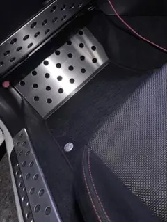 86 BRZ zn6 zc6 助手席用フットレスト ヘアライン処理 - メルカリ