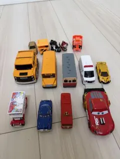 ライトニング・マックィーン トレーラー ミニカーセット ミニカーセット ライトニング・マックィーン トレーラーなど 5台セット