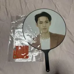 BE THE SUN うちわ ミンギュ セブチ SEVENTEEN ミンギュ うちわ be the sun - メルカリ