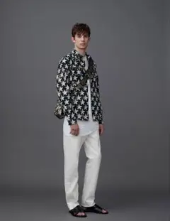 VALENTINO 2017SS 星迷彩ショートパンツ サイズ46のサムネイル