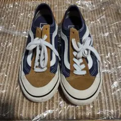 VANS ローカットスニーカー ネイビー ブラウン