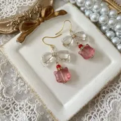 ☆❤️ 猫　ねこ　りぼん　ピアス　イヤリング ハンドメイド