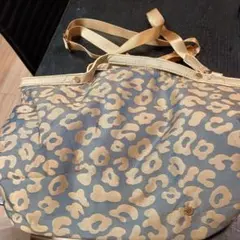 LAZY SUSAN ショルダーバッグ