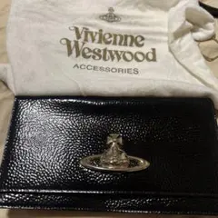 Vivienne Westwood ブラックショルダーバッグ