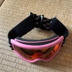 Item thumbnail for item 4f6dae94-3755-47fc-b647-d4a5f86f2534