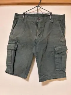 TAKEO KIKUCHI、カーゴショートパンツ ダークグリーンのサムネイル