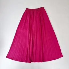 UNIQLO　ユニクロ　プリーツロングスカート　Sサイズ　レッドピンク