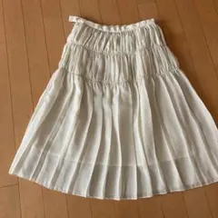 アイボリー プリーツスカート　ドット柄