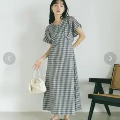ヴァニーユー　チェックワンピースのサムネイル