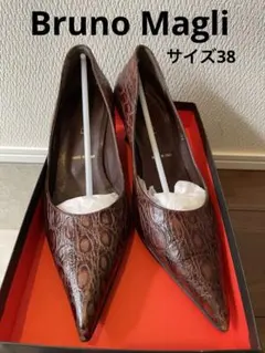 ブルーノマリ　パンプス　サイズ38のサムネイル