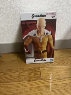 ワンパンマン　サイタマ　フィギュア