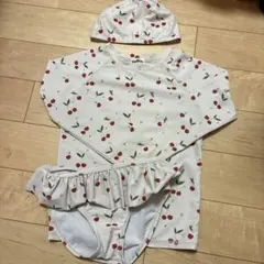 美品　3点セット　帽子付き　さくらんぼ柄　チェリー柄 セパレート水着セット