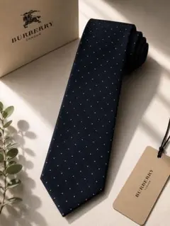 極美品 BURBERRY ネクタイ シルク ドット柄 高級感 上品