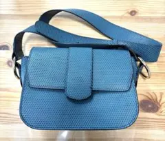 【最終価格】Hashibami ハシバミ ショルダーバッグ ブルーのサムネイル