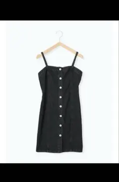 【新品未使用】デニムワンピース ボタンデザイン