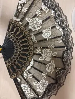 黒地金色バラ扇子　体育祭