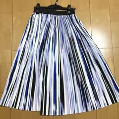 ラウンジドレス　スカートのサムネイル