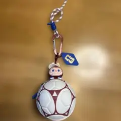 POP MART LABUBU サッカーボール型ポーチ ストラップ - メルカリ