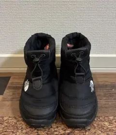 極美品　ノースフェイス　スノーブーツ 保温性　柔軟性　撥水性 黒　15㎝