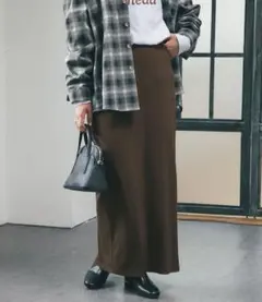 新品タグ付き un dix cors アンディコール テレコリブナロー スカート