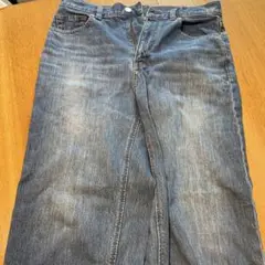 GU デニムパンツ