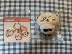 ちいかわ　ラッコ　３連チャーム　マスコット