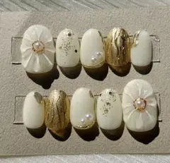 ネイルチップ　成人式　振袖　ぷっくりフラワー　ホワイト　ミラー　ハンドメイド
