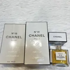 ♡未使用♡CHANEL N°19 PARFUM ヴァポリザター 15 7.5ml