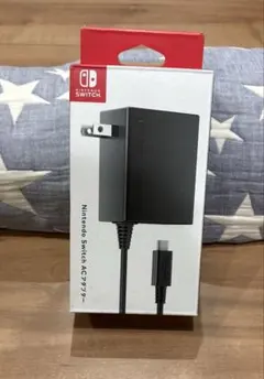 純正品 Nintendo Switch用のACアダプター、USB Type-C