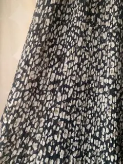 ベイクルーズ◻️プリーツグラデーションスカート