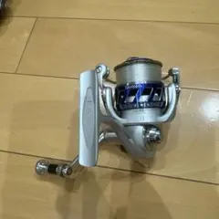 Daiwa Z30 Saltiga ベイトリール シルバー - メルカリ