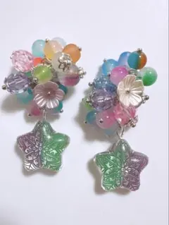 手染めビーズ ペイントビーズ ハンドメイド イヤリング ピアス - メルカリ