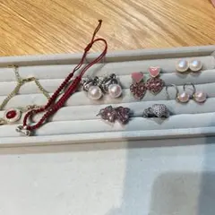 ブレスレットピアスセット 8点　箱なし