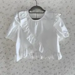 SHEIN ショート丈フリルブラウス