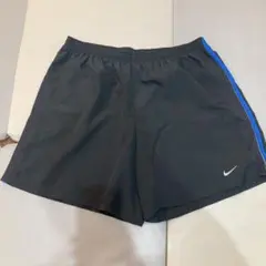 Nike Dri-FIT XL ブラックショートパンツ