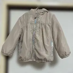 ベージュ フード付きアウター