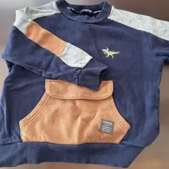 klädkåp 恐竜刺繍 トレーナー