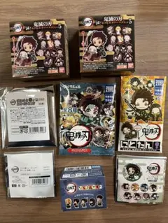 鬼滅の刃 ラバーマスコット 缶バッジ アクリルキーホルダー