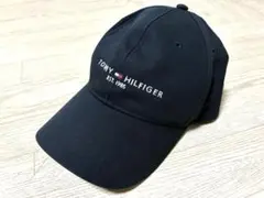 TOMMY HILFIGER キャップのサムネイル