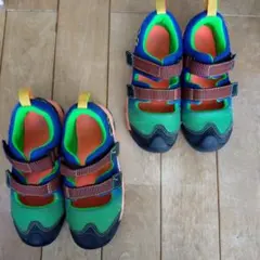 ニューバランス　19cm ２足セット　水陸両用ベルト付きスニーカーサンダル