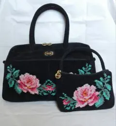 Item thumbnail for item 7da7b061-9fdd-467b-ad8b-eedfb8e7f3c2