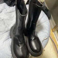 ブラック サイドゴアブーツ