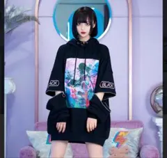 村カルキ×LISTEN FLAVORコラボ 袖ジップ2WAYパーカー　BLACKのサムネイル