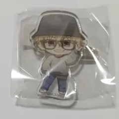 ギヴン　アクリルバッジ　カプセルトイ　吉田由紀