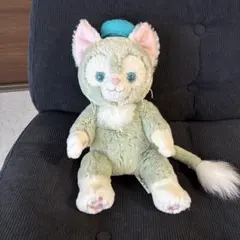 ハンドメイド リメイク ぬいぐるみ 猫 ベレー帽 チャーム - メルカリ